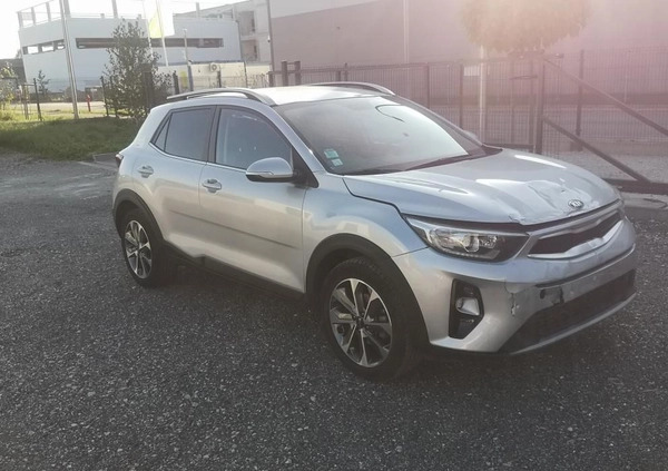 Kia Stonic cena 33500 przebieg: 62635, rok produkcji 2019 z Kielce małe 16